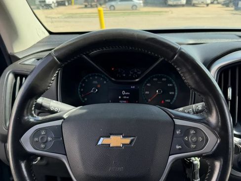 Used 2019 Chevrolet Colorado LT w/ LT Convenience Package RWD image 16