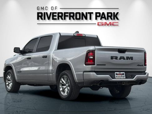 Used 2025 RAM 1500 Big Horn AWD/4WD image 6