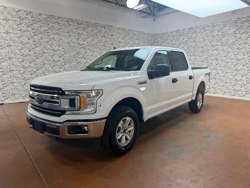 Used 2020 Ford F150 XLT w/ Equipment Group 301A Mid AWD/4WD image 4