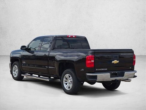 Used 2018 Chevrolet Silverado 1500 LT w/ Texas Edition RWD image 10