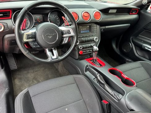 Used 2017 Ford Mustang Convertible RWD image 16