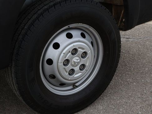 Used 2023 RAM ProMaster 2500 image 33