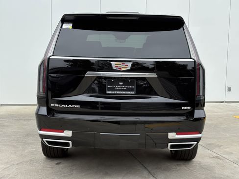 New 2026 Cadillac Escalade Luxury w/ Touring Package AWD/4WD image 8