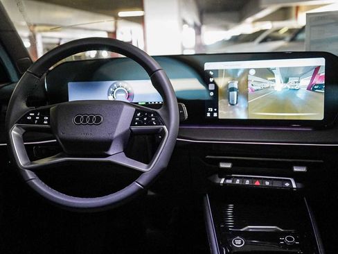 New 2026 Audi Q3 quattro 2.0T AWD/4WD image 13