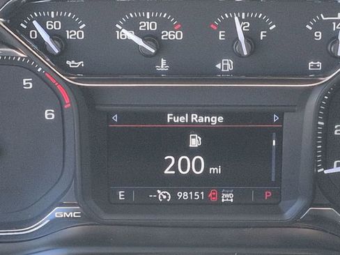 Used 2021 GMC Sierra 1500 SLT w/ SLT Premium Package AWD/4WD image 21