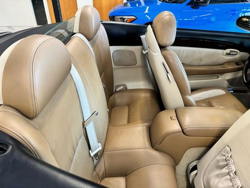 Used 2008 Lexus SC 430 Convertible RWD image 35