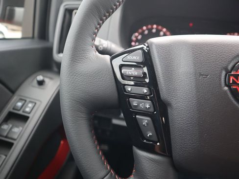 New 2026 Nissan Frontier PRO-4X w/ Pro-4x Convenience Package image 22