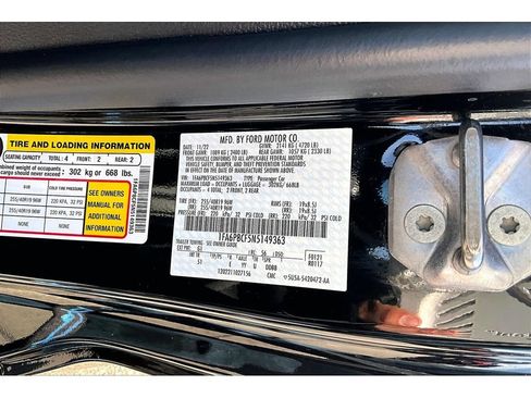 Used 2022 Ford Mustang GT Premium w/ Equipment Group 401A RWD image 18