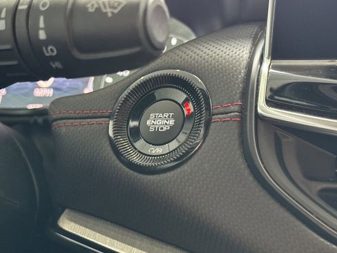 Used 2024 Jeep Compass Trailhawk image 23