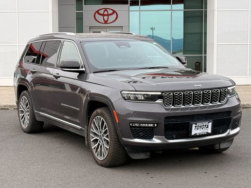 Used 2023 Jeep Grand Cherokee L Summit AWD/4WD image 1