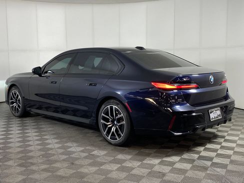 Certified 2024 BMW 740i xDrive image 3