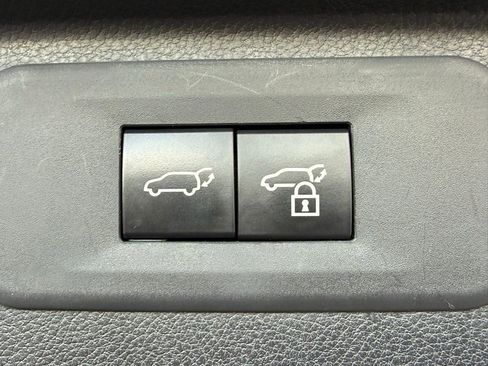 Used 2024 Toyota Grand Highlander XLE image 15