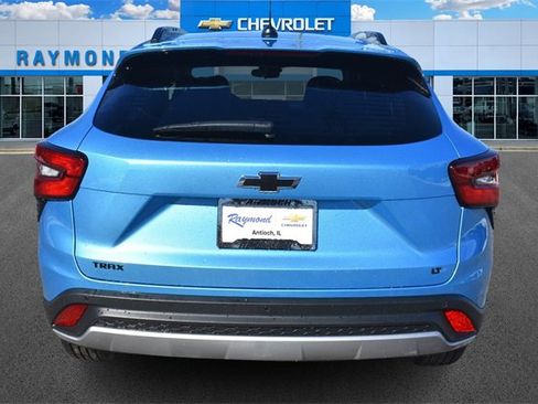 New 2026 Chevrolet Trax LT w/ Driver Confidence Package image 5