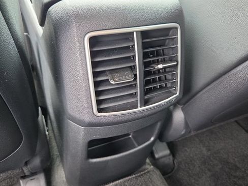 Used 2023 Kia Sportage EX AWD/4WD image 15