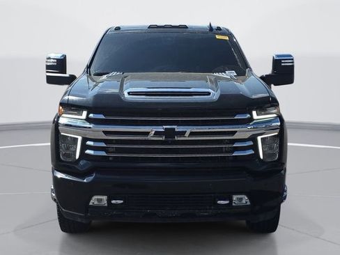Used 2022 Chevrolet Silverado 3500 High Country w/ Technology Package image 8