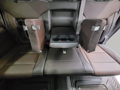 Certified 2023 GMC Sierra 1500 Denali AWD/4WD image 24