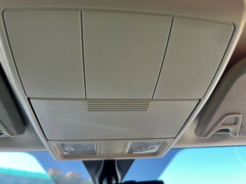 Used 2017 Dodge Journey SE w/ Flexible Seating Group image 15