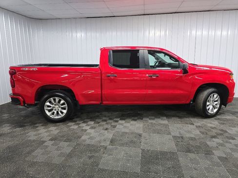 Used 2023 Chevrolet Silverado 1500 Custom AWD/4WD image 2
