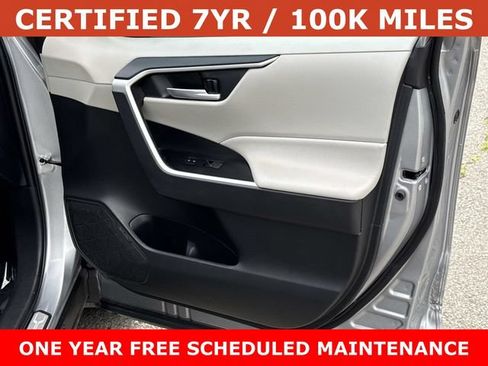 Used 2025 Toyota RAV4 XLE w/ Convenience Package FWD image 8