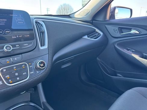 Used 2023 Chevrolet Malibu LT image 26