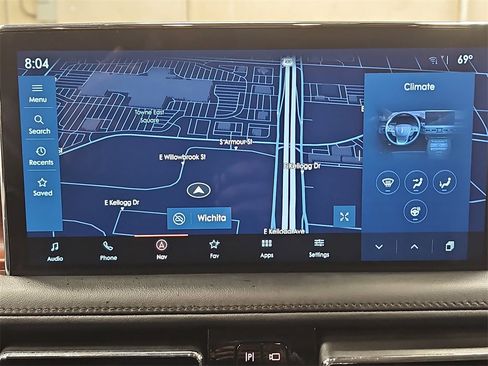 Used 2022 Lincoln Nautilus Reserve image 21