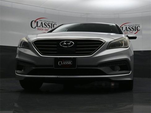 Used 2015 Hyundai Sonata Limited 2.0T image 26