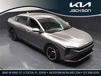 Certified 2025 Kia K4 EX image 1