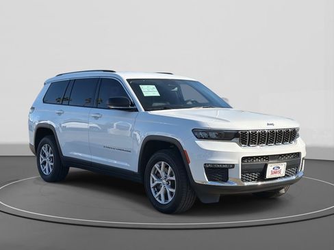 Used 2022 Jeep Grand Cherokee L Limited image 4