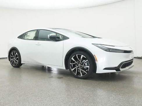 New 2026 Toyota Prius Plug-In Hybrid image 29