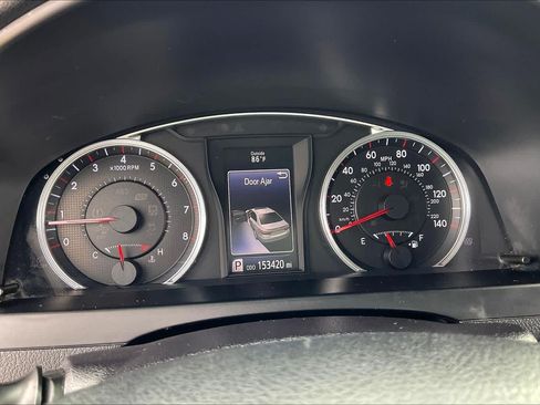 Used 2017 Toyota Camry LE FWD image 23