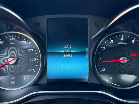 Used 2020 Mercedes-Benz C 300 Sedan image 35