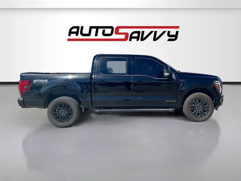 Used 2025 Ford F150 Lariat w/ Equipment Group 501A Mid image 8