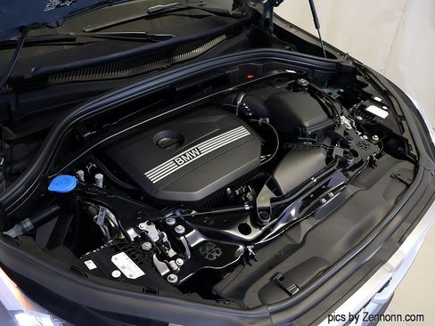 Used 2024 BMW X2 xDrive28i AWD/4WD image 38