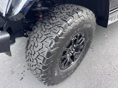 New 2026 Ford Bronco Raptor w/ Interior Carbon Fiber Pack AWD/4WD image 15