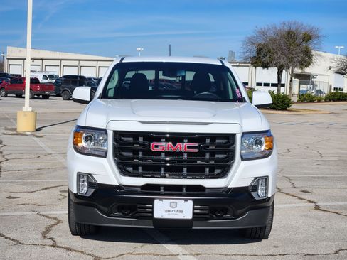 Certified 2022 GMC Canyon Elevation w/ Trailering Package image 2