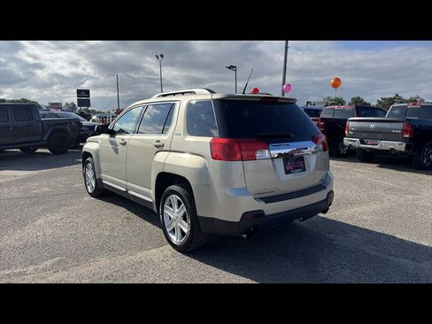 Used 2011 GMC Terrain SLE w/ Convenience Package AWD/4WD image 7