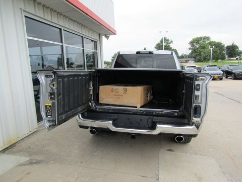 Used 2023 RAM 1500 Limited AWD/4WD image 26