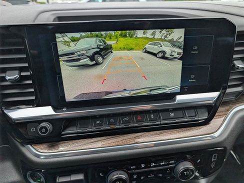 Used 2025 Chevrolet Silverado 1500 RST w/ Convenience Package II AWD/4WD image 28