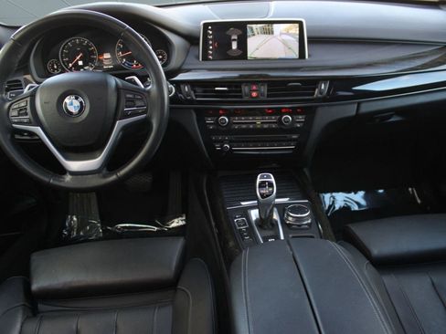 Used 2018 BMW X5 xDrive50i image 29