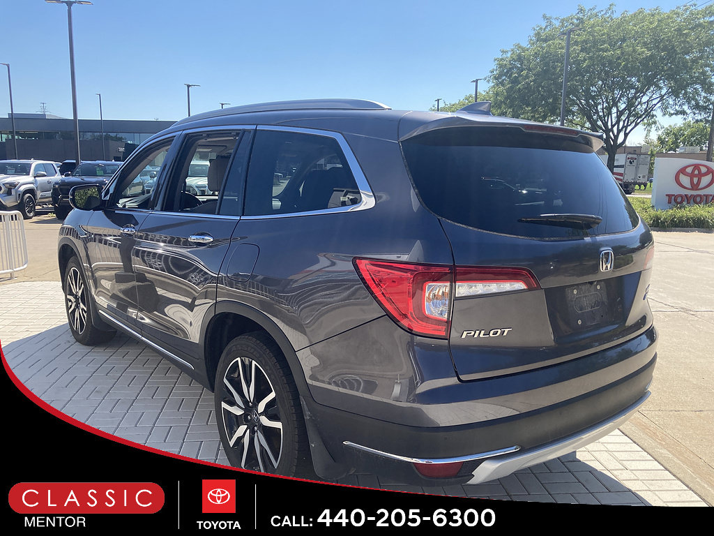 Used 2021 Honda Pilot Touring image 2