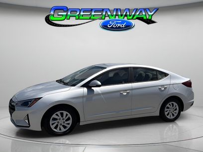 Used 2019 Hyundai Elantra SE