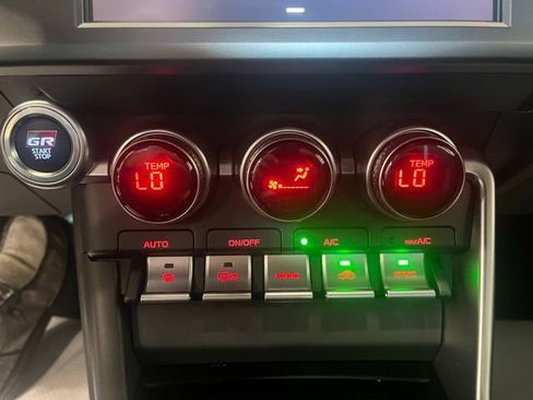 New 2025 Toyota GR86 Premium image 16