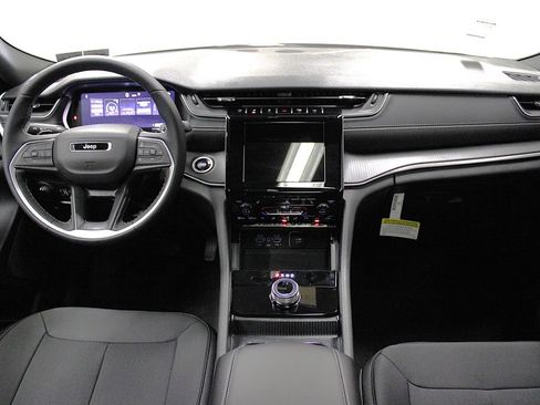 New 2026 Jeep Grand Cherokee Laredo X AWD/4WD image 9