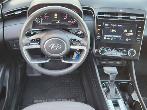 Used 2024 Hyundai Santa Cruz SE image 25
