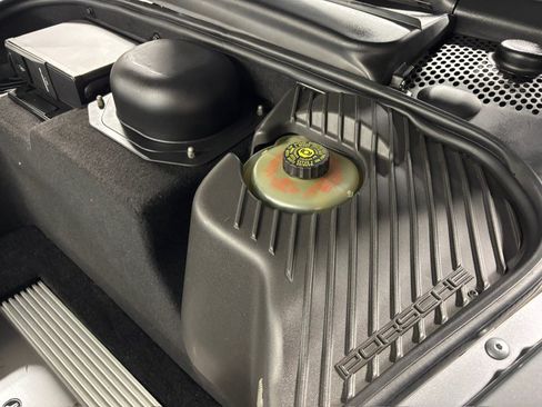 Used 2002 Porsche 911 Carrera 4S AWD/4WD image 10