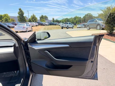 Used 2023 Tesla Model 3 Performance AWD/4WD image 18