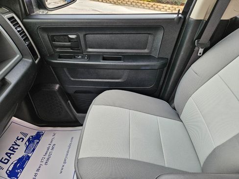 Used 2016 RAM 1500 Express AWD/4WD image 15