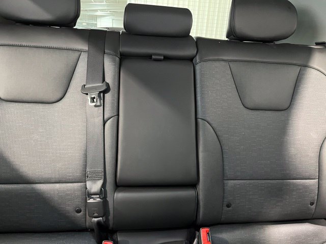 Used 2024 Kia Niro Wave FWD image 12