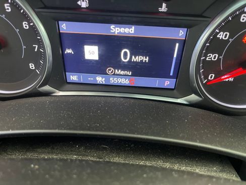 Used 2021 GMC Terrain SLE w/ Driver Convenience Package FWD image 5