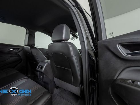 Used 2023 Chevrolet Equinox RS FWD image 31